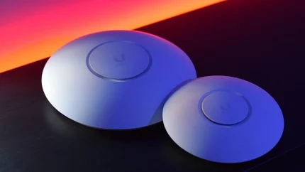 بررسی و مقایسه اکسس پوینت یوبیکیوتی Unifi 6 Lite و Unifi 6 LR